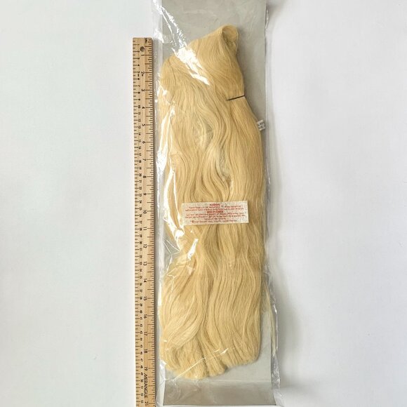 Blonde Long Wig Adult Yellow Taylor Swift Halloween Costume Prep Preppy Romantic - Picture 5 of 7